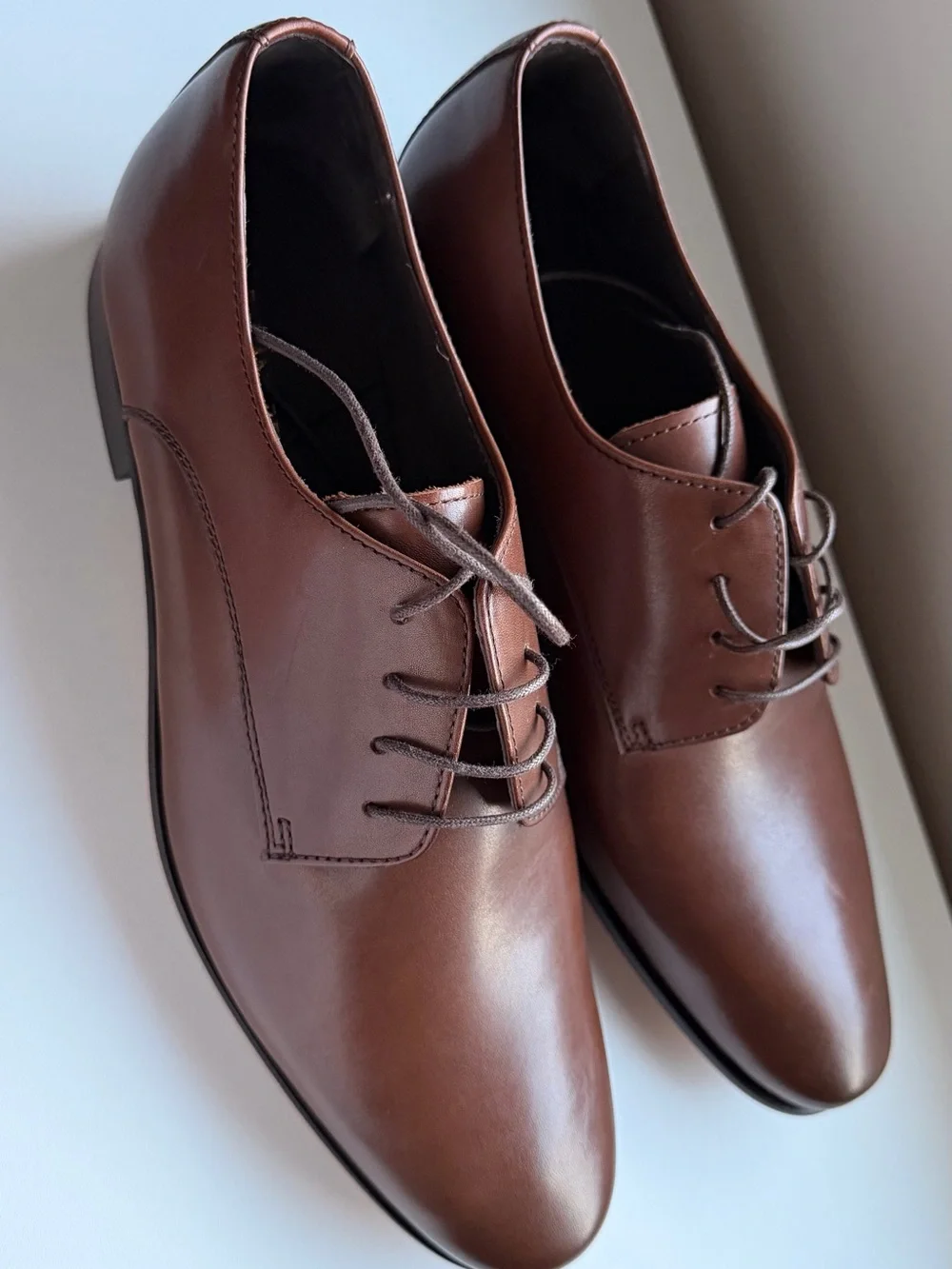 Banana Republic Men's Brown Leather Derby Shoes